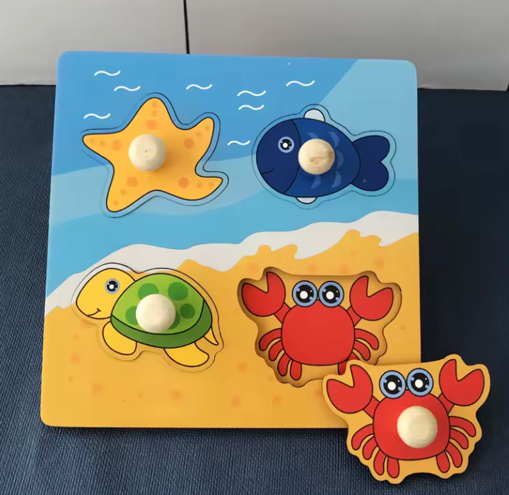 Träpussel för barn